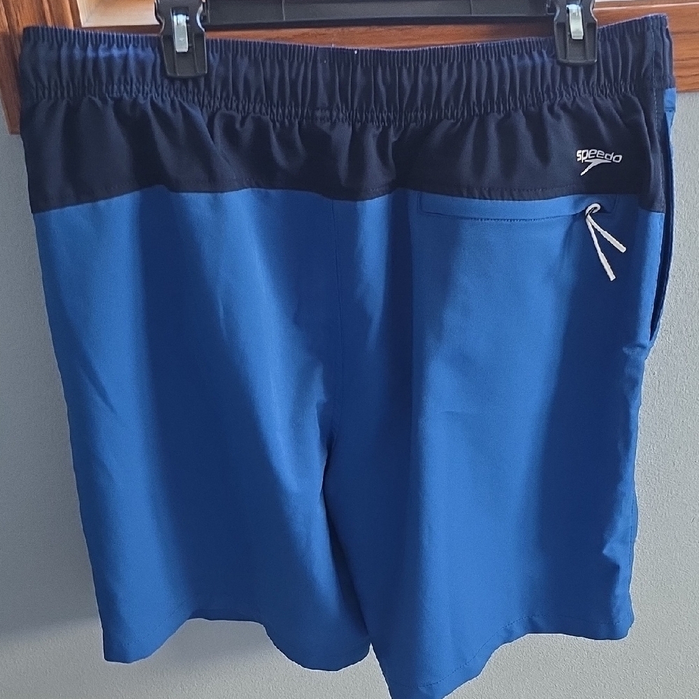 🌊 Speedo Men's Navy + Blue Swim Trunks - Picture 8 of 9